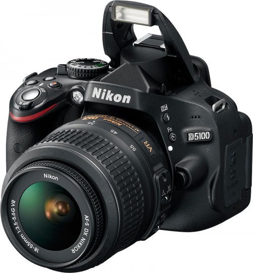 image of Nikon D5100 je doma